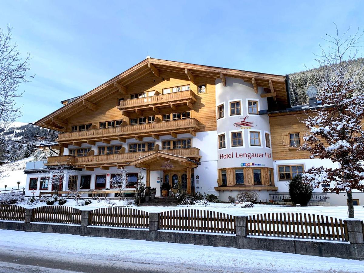 Familienhotel Lengauer Hof Saalbach-Hinterglemm Exterior foto